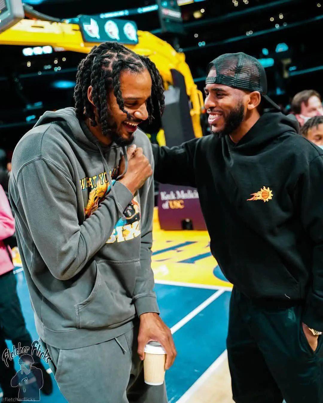 ayx app-美国队不断突破！，Scout连续十场比赛得分超过领先优势明显观众掌声雷动的简单介绍-ayx app